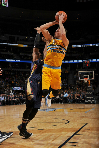 开云体育APP下载-包含鹈鹕绝地反击爵士，加里纳利爆发神勇的词条