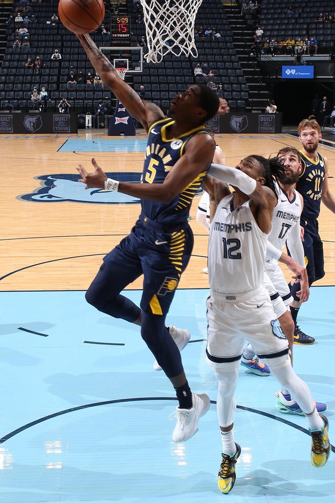 开云体育平台APP-步行者逆转灰熊，锡安扛起全队