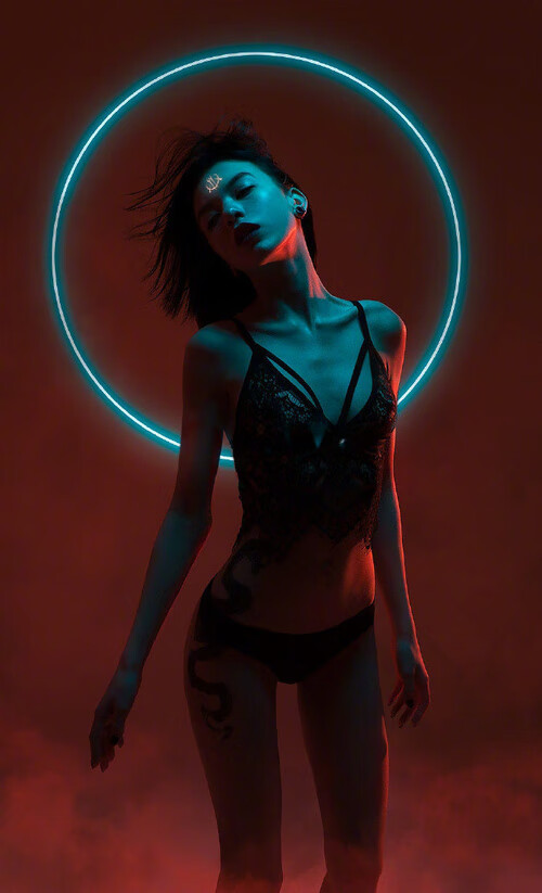 绿茵逆转与球台闪光,永不熄灭的竞技之火