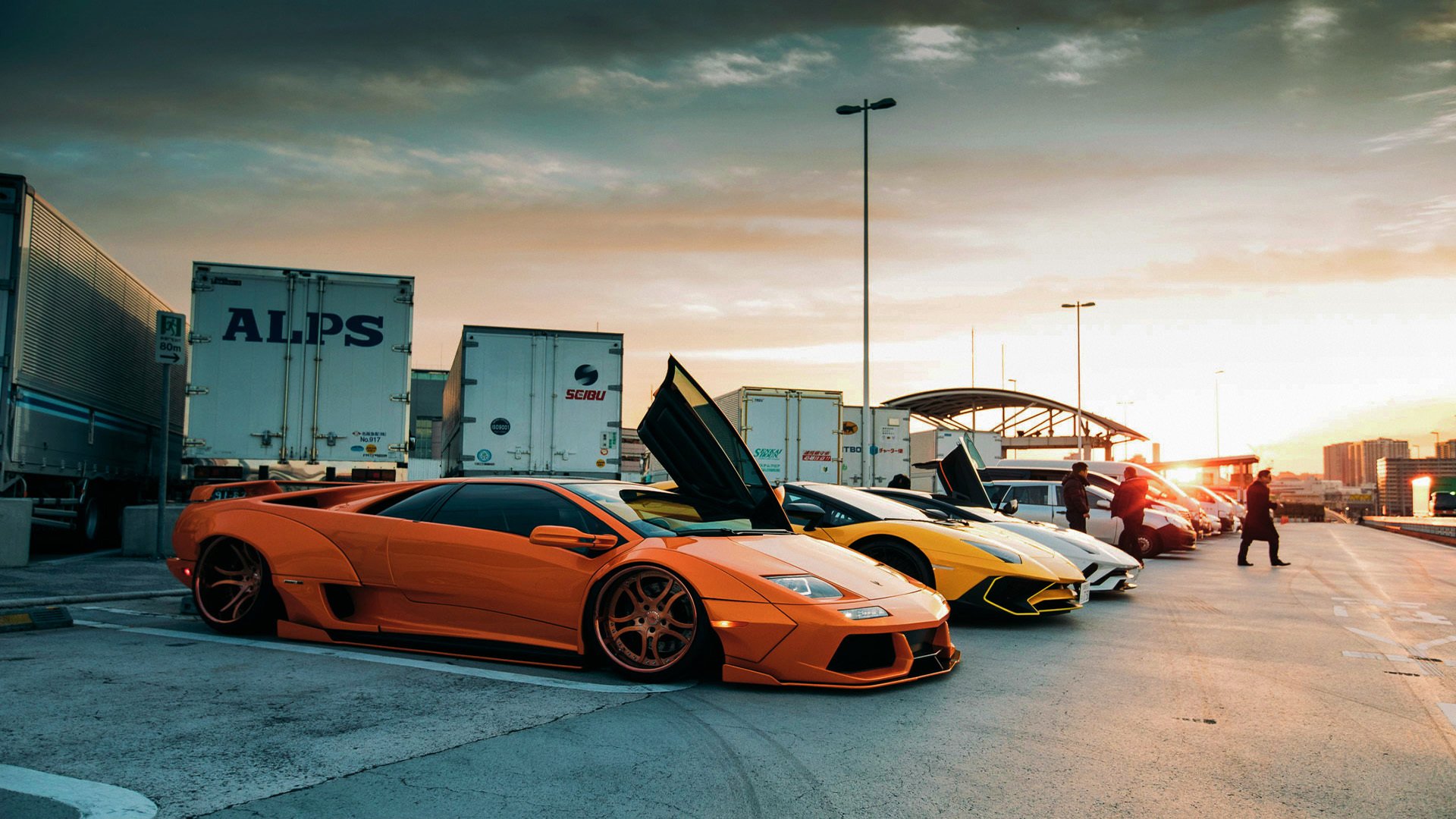 开云体育APP下载-撕裂黑夜的灵魂印记，当拉什福德成为攻防转换的不灭引擎