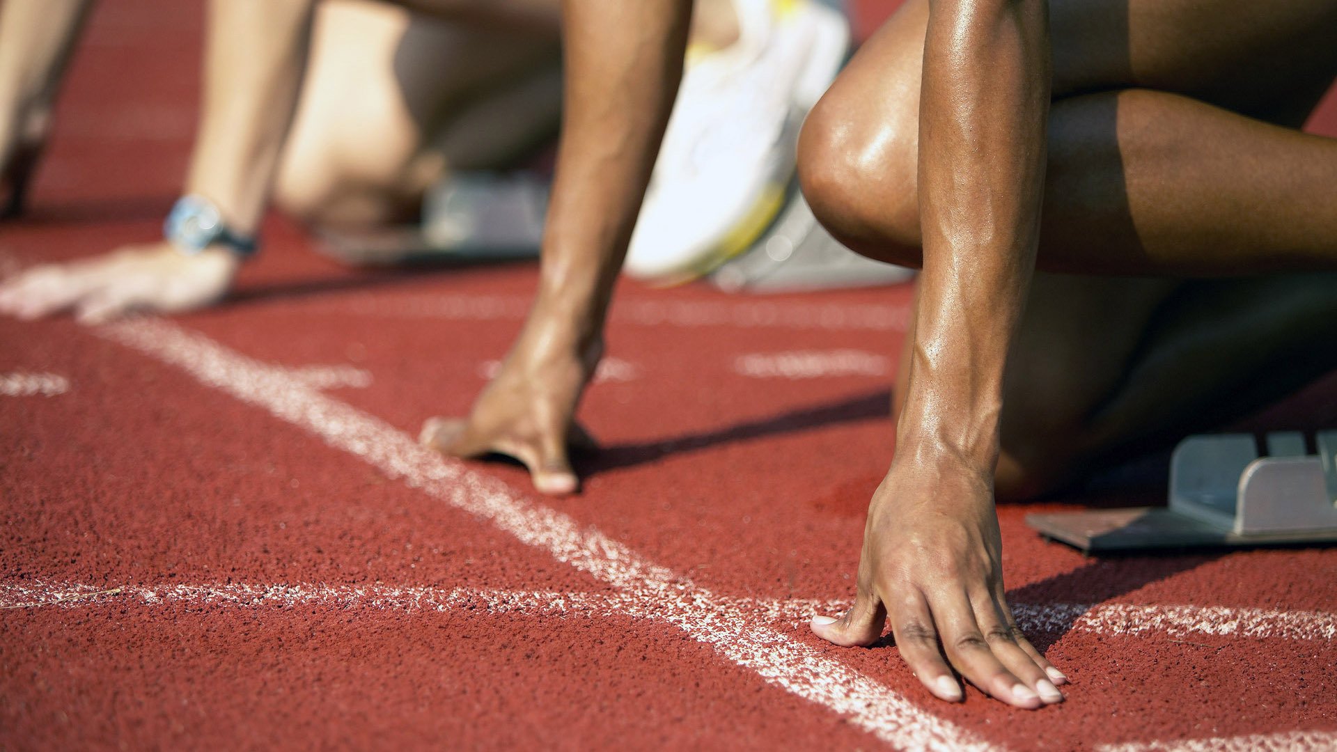 狼群咆哮与独行侠之歌，当明尼苏达的集体火力遇上德国战场的孤胆英雄